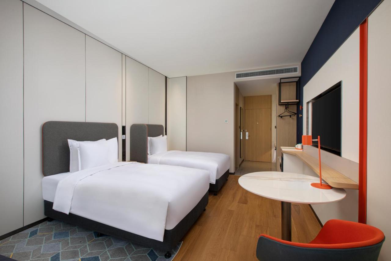 Holiday Inn Express Beijing Yizhuang Center By Ihg Екстериор снимка