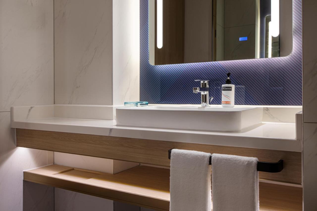 Holiday Inn Express Beijing Yizhuang Center By Ihg Екстериор снимка